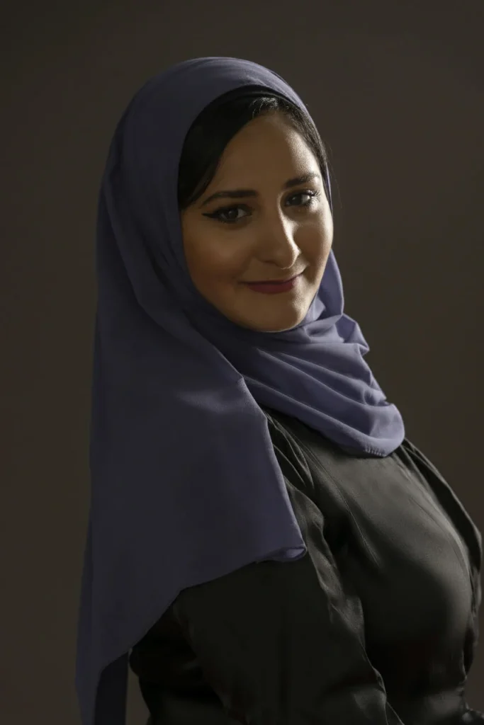 Square-4-Media-Professional-Headshot-Lady-2